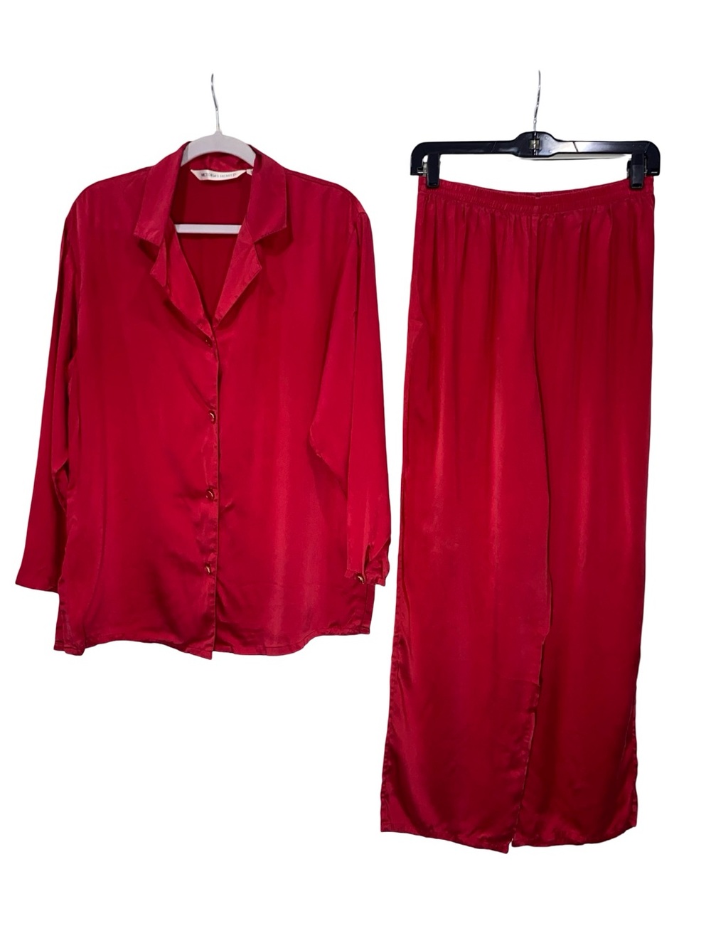Vintage Victoria’s Secret 100% Silk Red Pajama Set Size M Button Front Pants